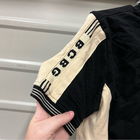 BCBGMaxAzria RARE Tan Black Short Sleeve Zip Up Athletic Jacket SMALL - Picture 5 of 5